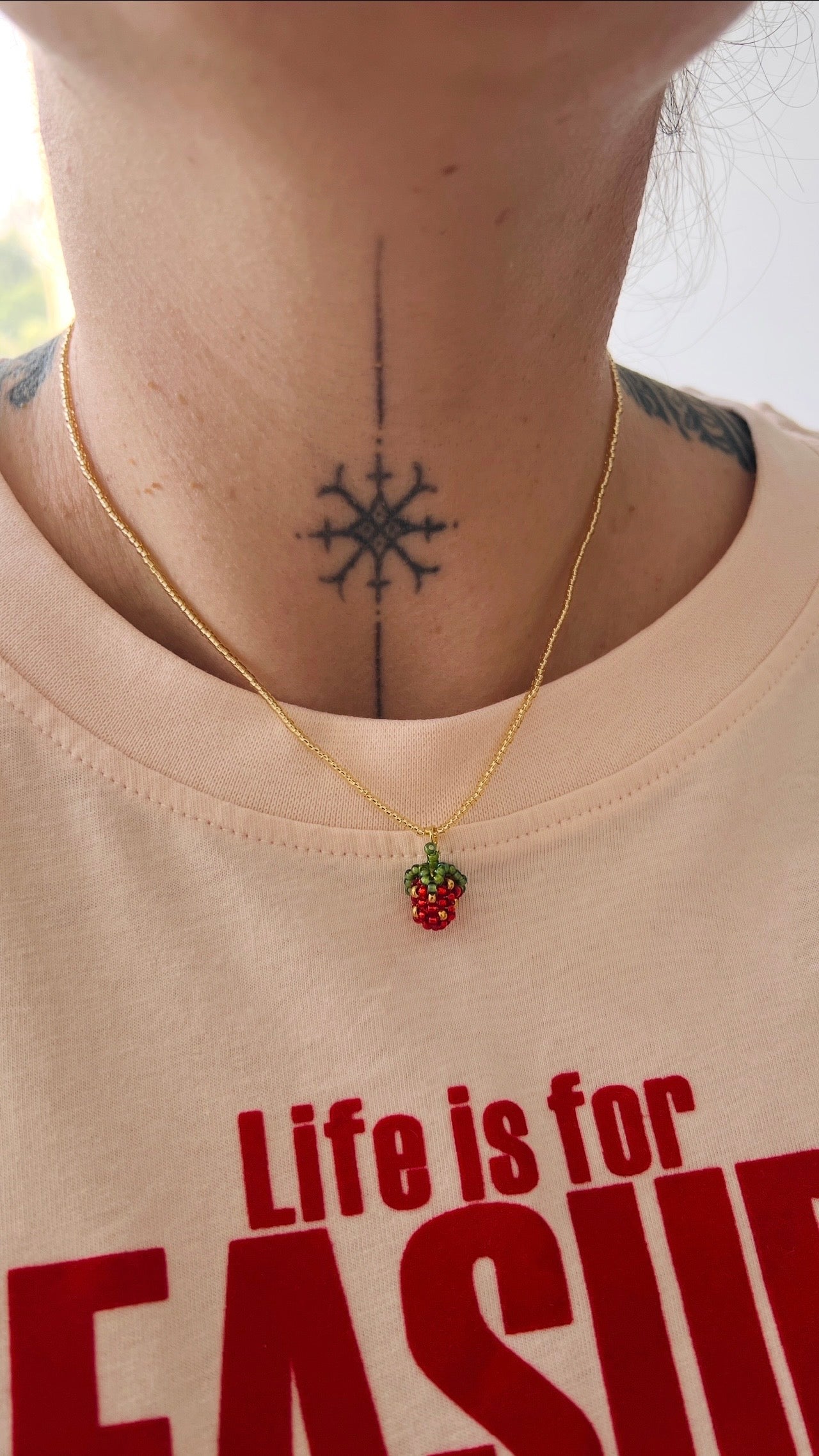Naszyjnik - Tiny Strawberry.