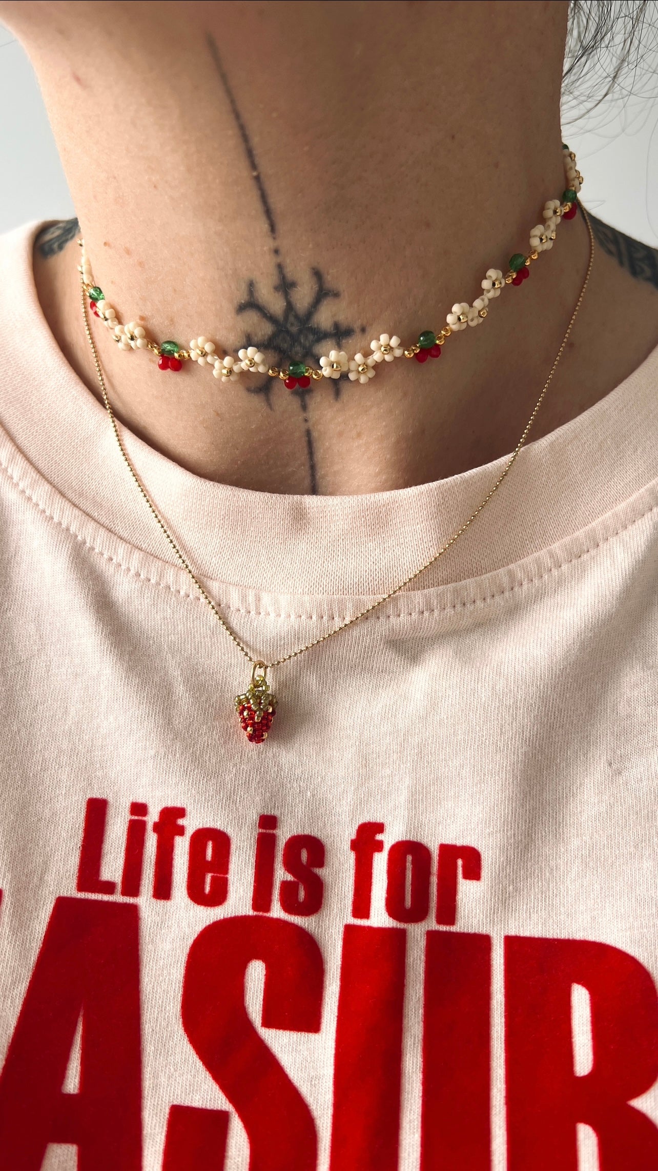 Choker - Wiśnie.