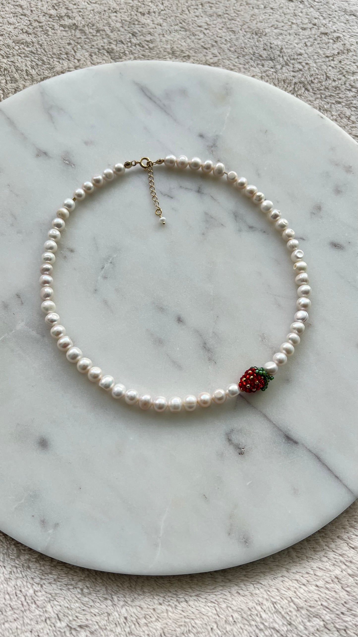 Truskawka w perłowej rosie