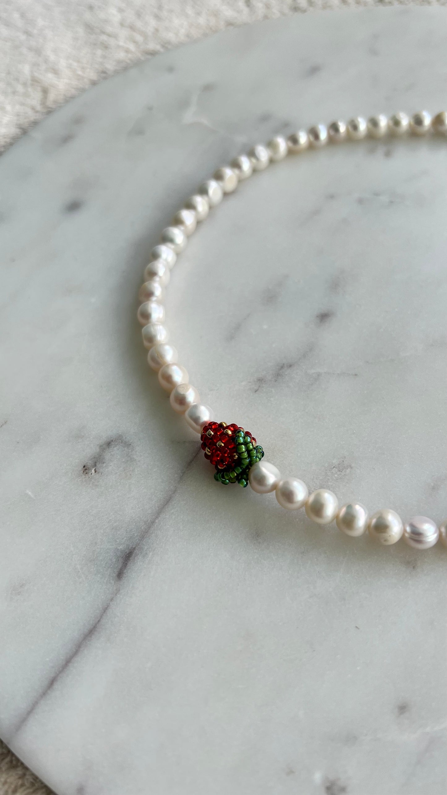 Truskawka w perłowej rosie