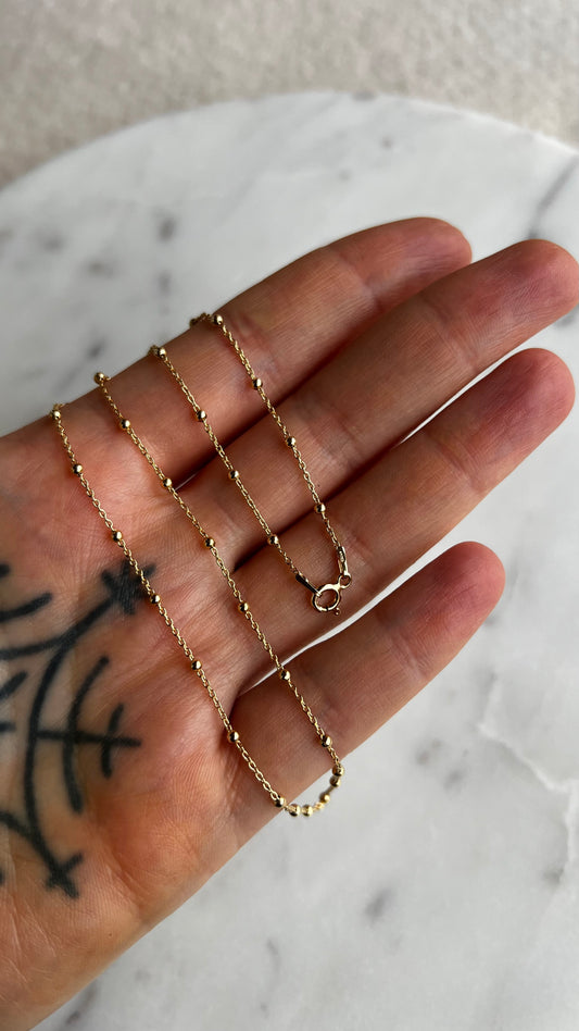 Łańcuszek kulkowy.