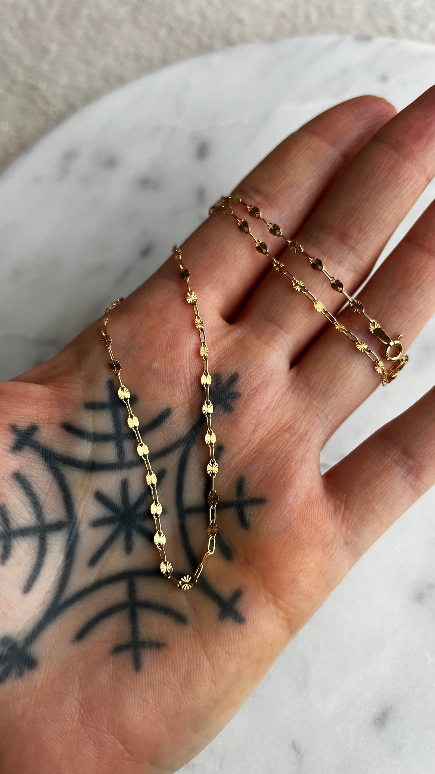 Łańcuszek słoneczko.