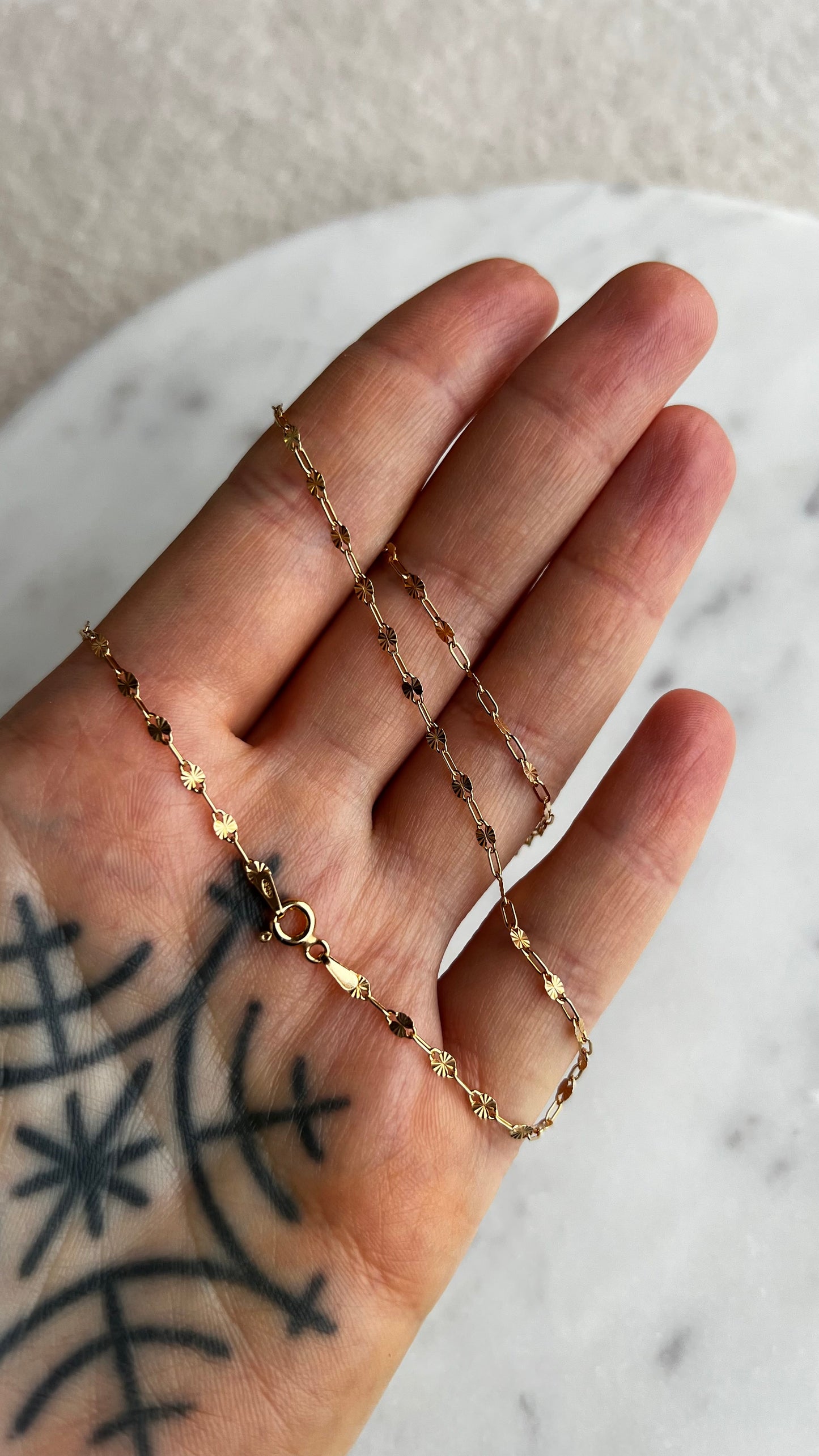 Łańcuszek słoneczko.